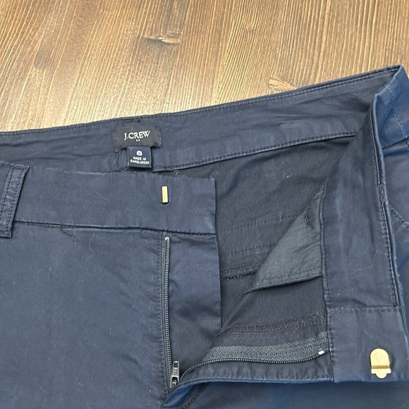 J.crew Factory 9" Frankie bermuda chino short Navy AL569 Size 8, Like New - Picture 8 of 15